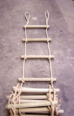 Bespoke rope ladder 6m with wooden rungs